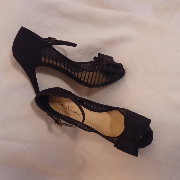 Lulu Townsend 3.5 inch heels - Picture 2 of 7